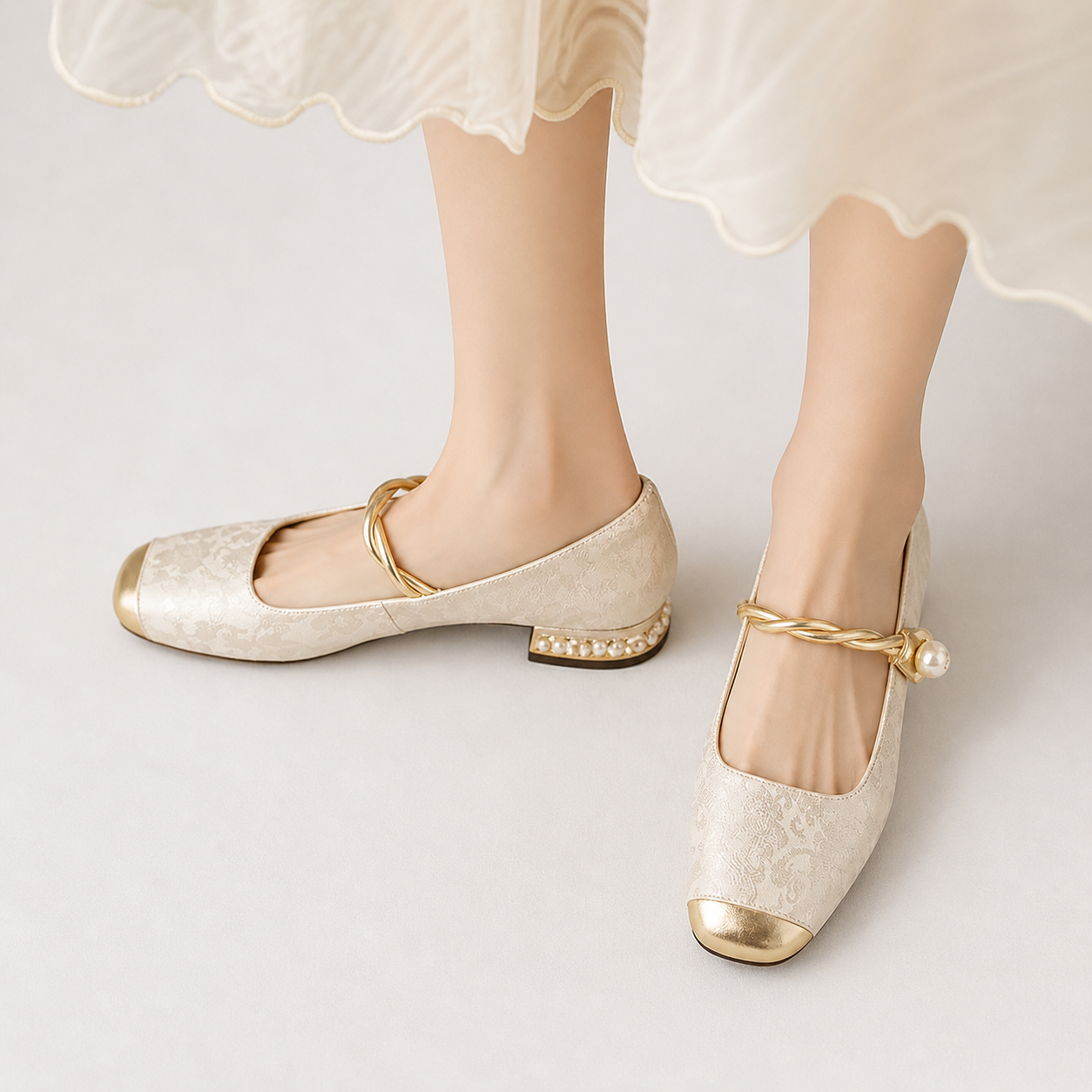 Beige / 40