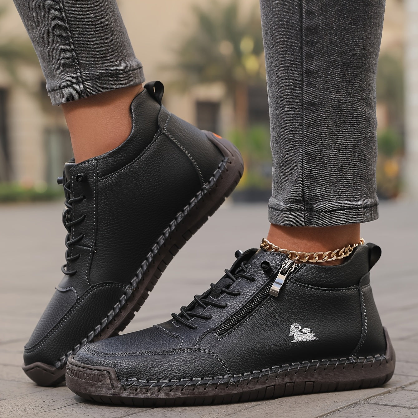 Noir / 44